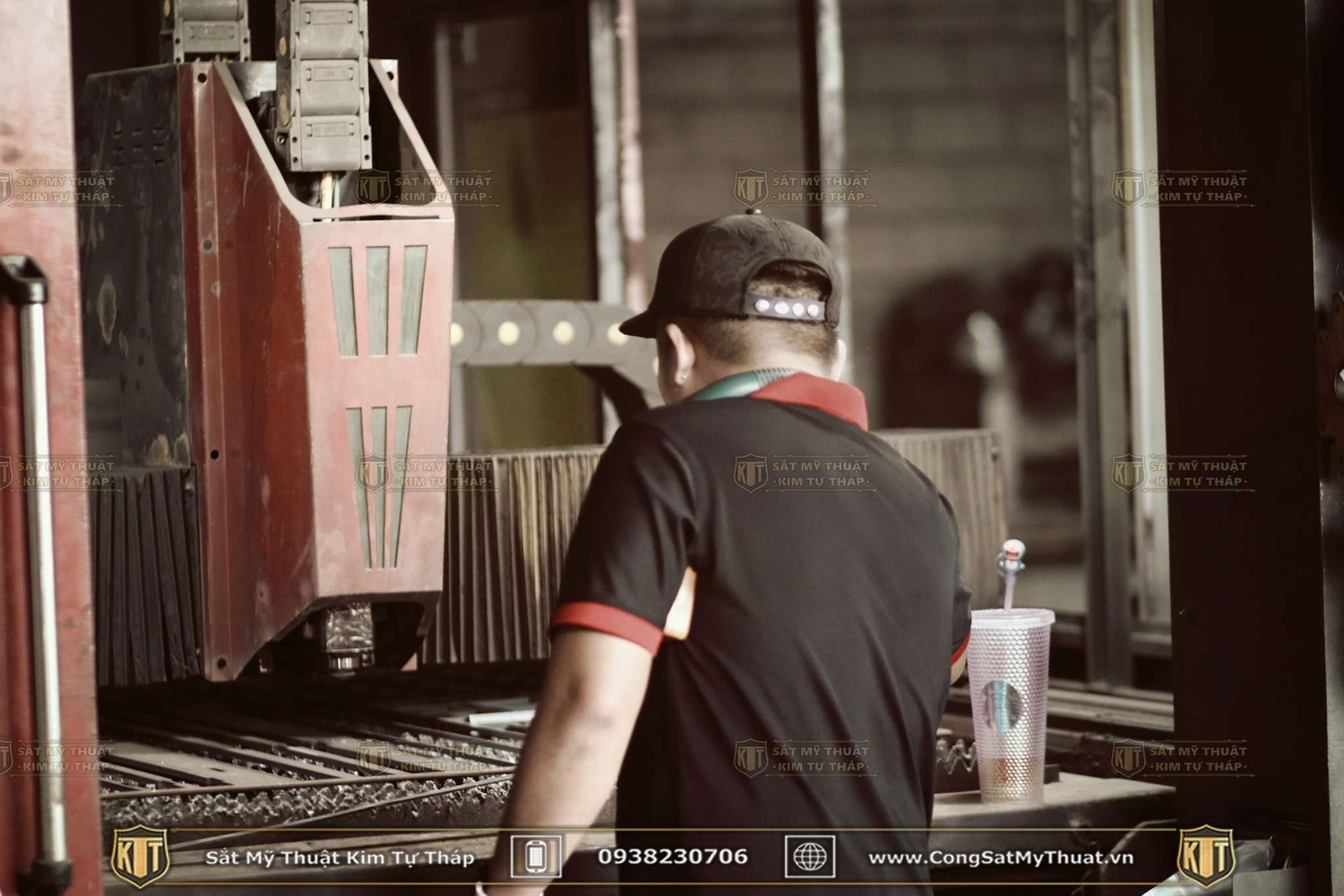 52+ Mẫu Cổng sắt xếp trượt hiện đại đẹp sang nhất (2025) Cơ Khí Mỹ Thuật Kim Tự Tháp