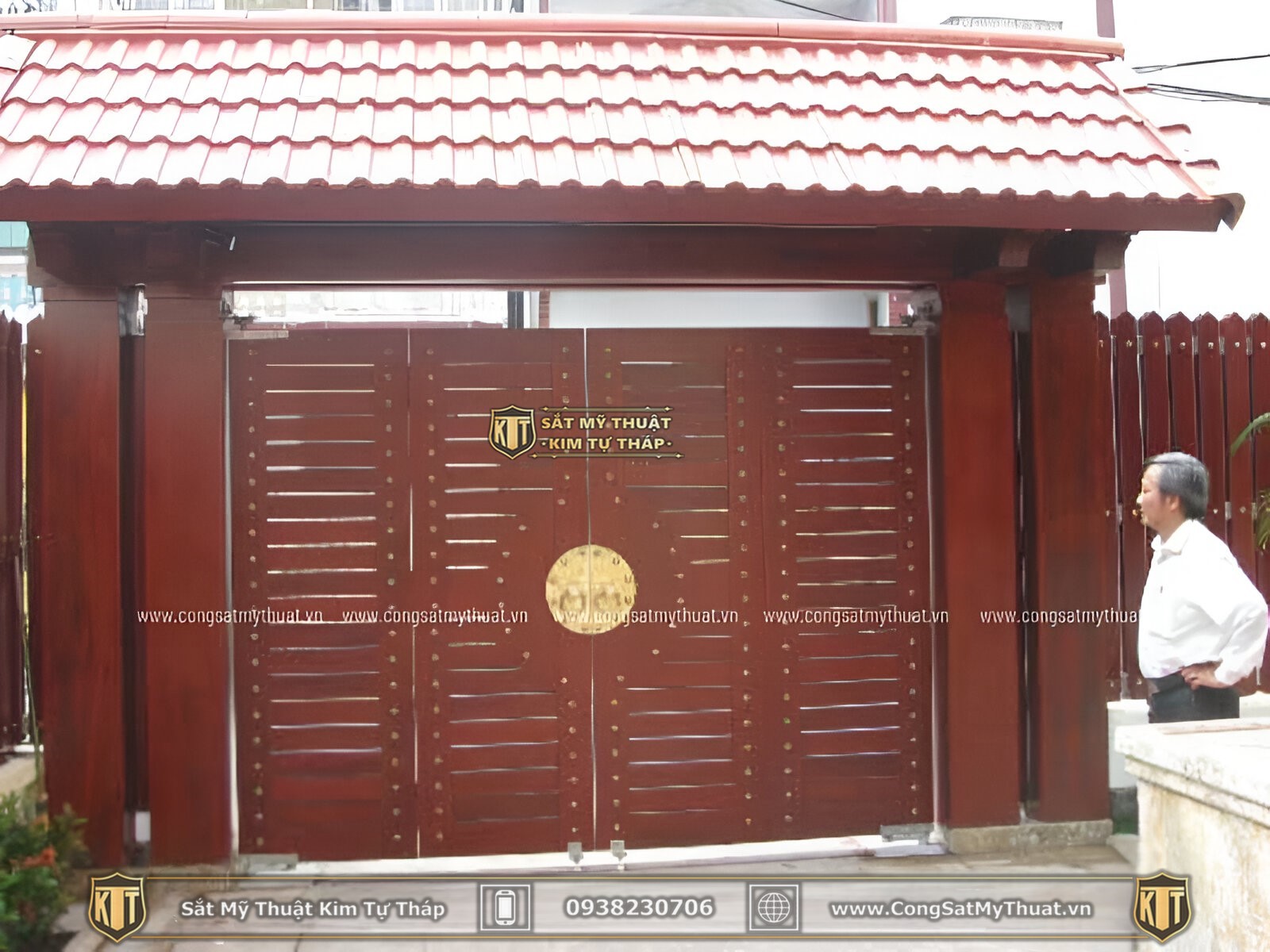 Những ưu điểm cổng gỗ biệt thự 