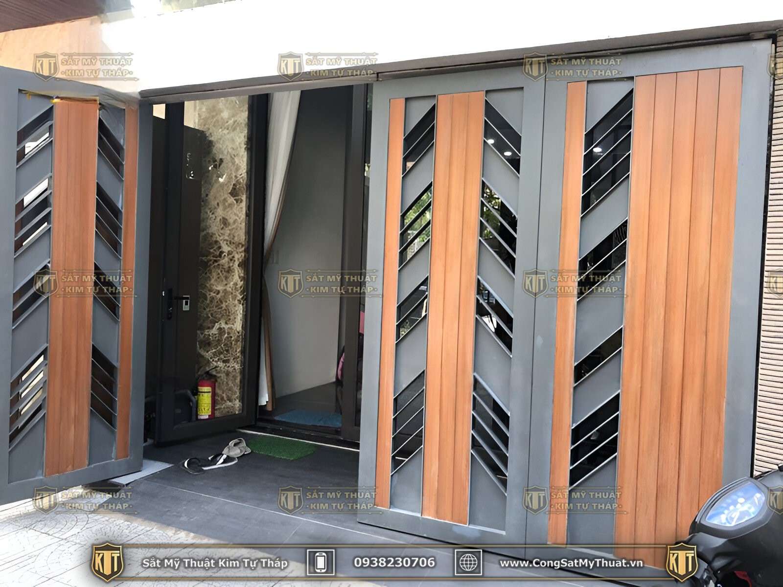 52+ Mẫu cổng sắt 6 cánh đẹp nghệ thuật đơn giản & hiện đại cong-sat-nghe-thuat-loai-6-canh