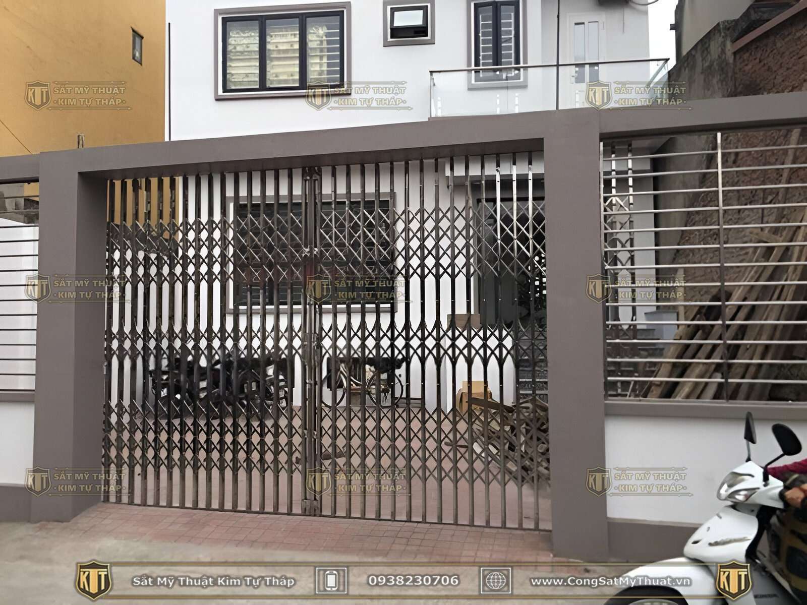 52+ Mẫu Cổng sắt xếp trượt hiện đại đẹp sang nhất (2025) cửa cổng xếp trượt