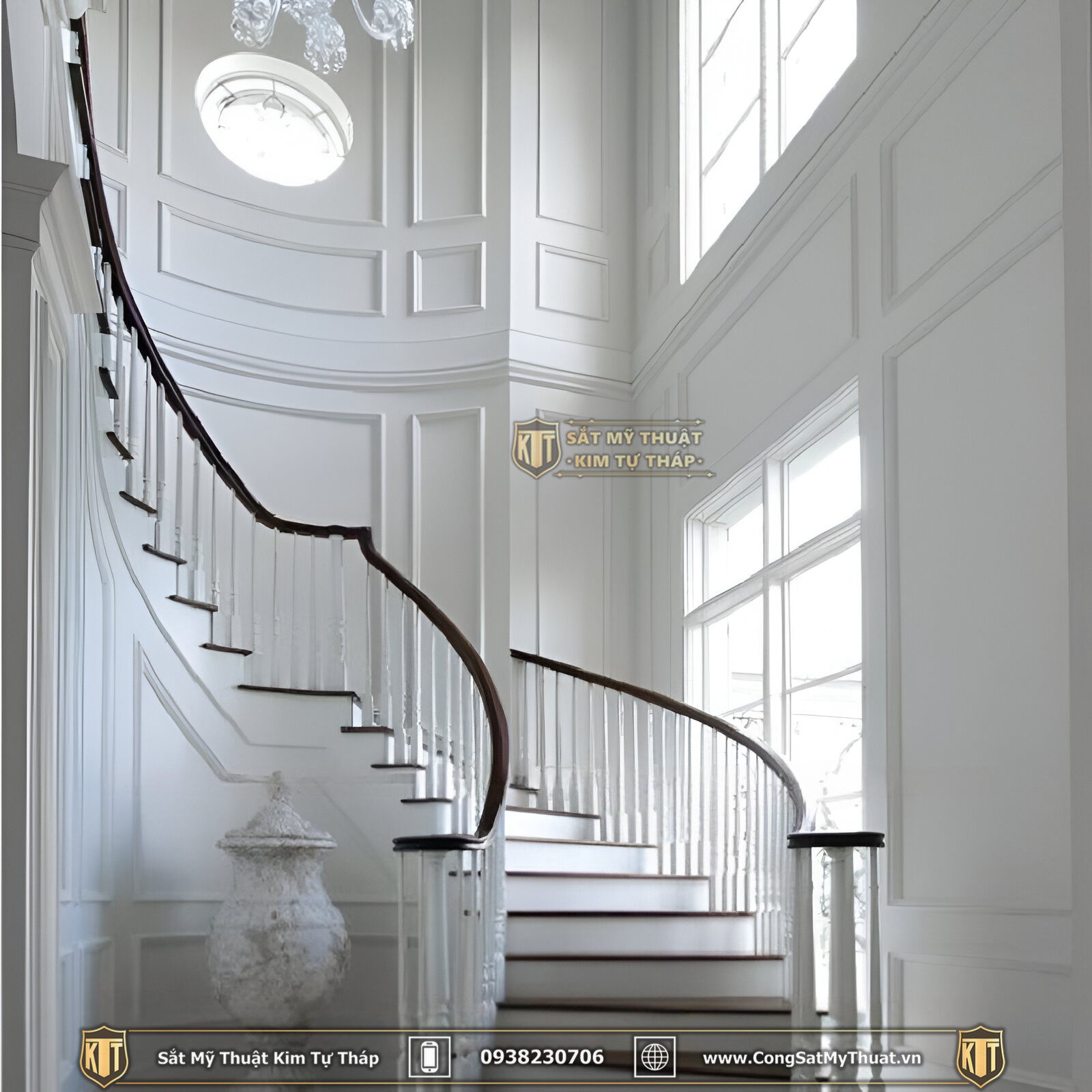 Phào chỉ bậc cầu thang