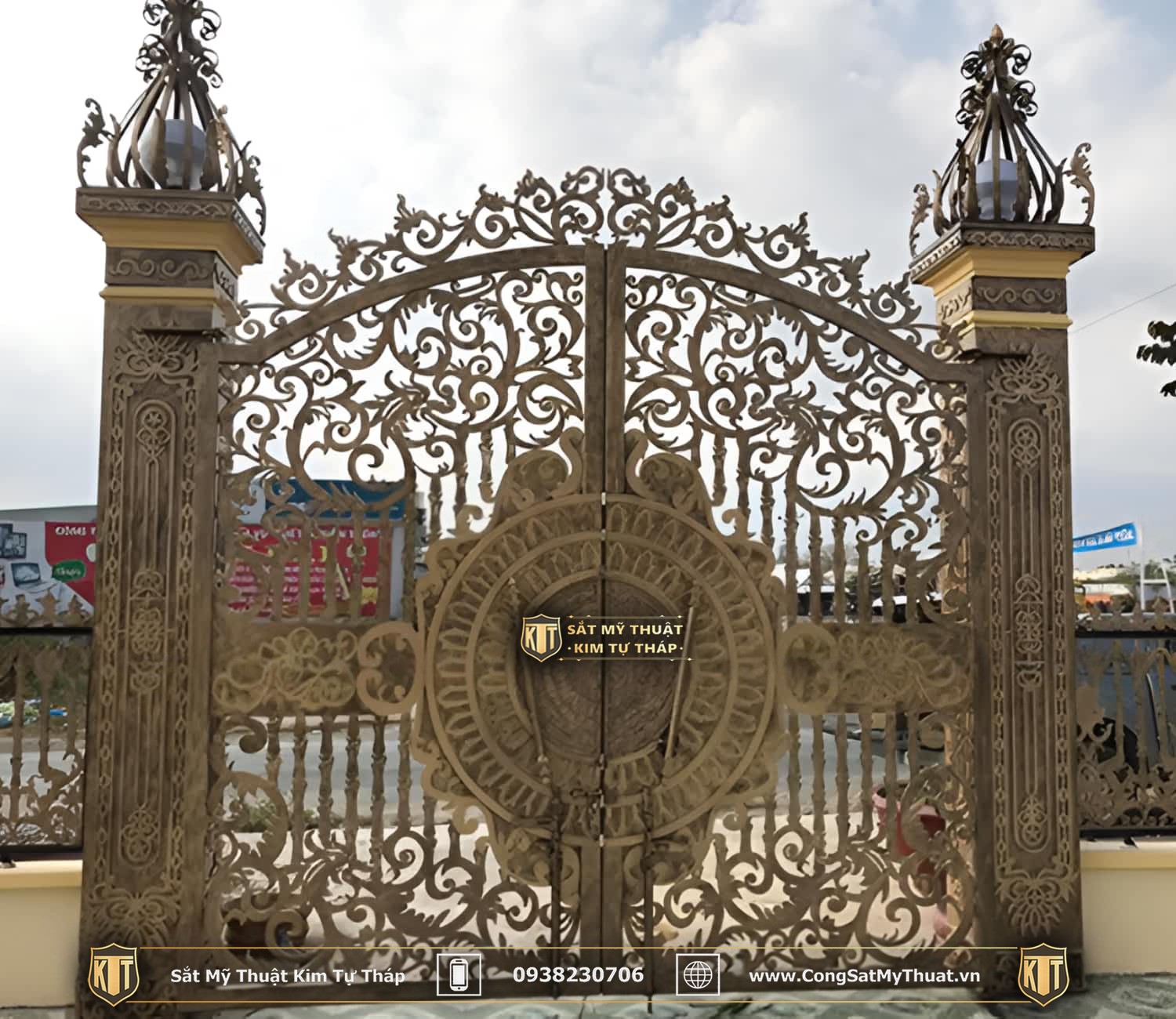 52+ Mẫu cổng chùa đẹp nhất Việt Nam thời thượng nhất 2025 Cổng chùa nhôm đúc đẹp tinh tế
