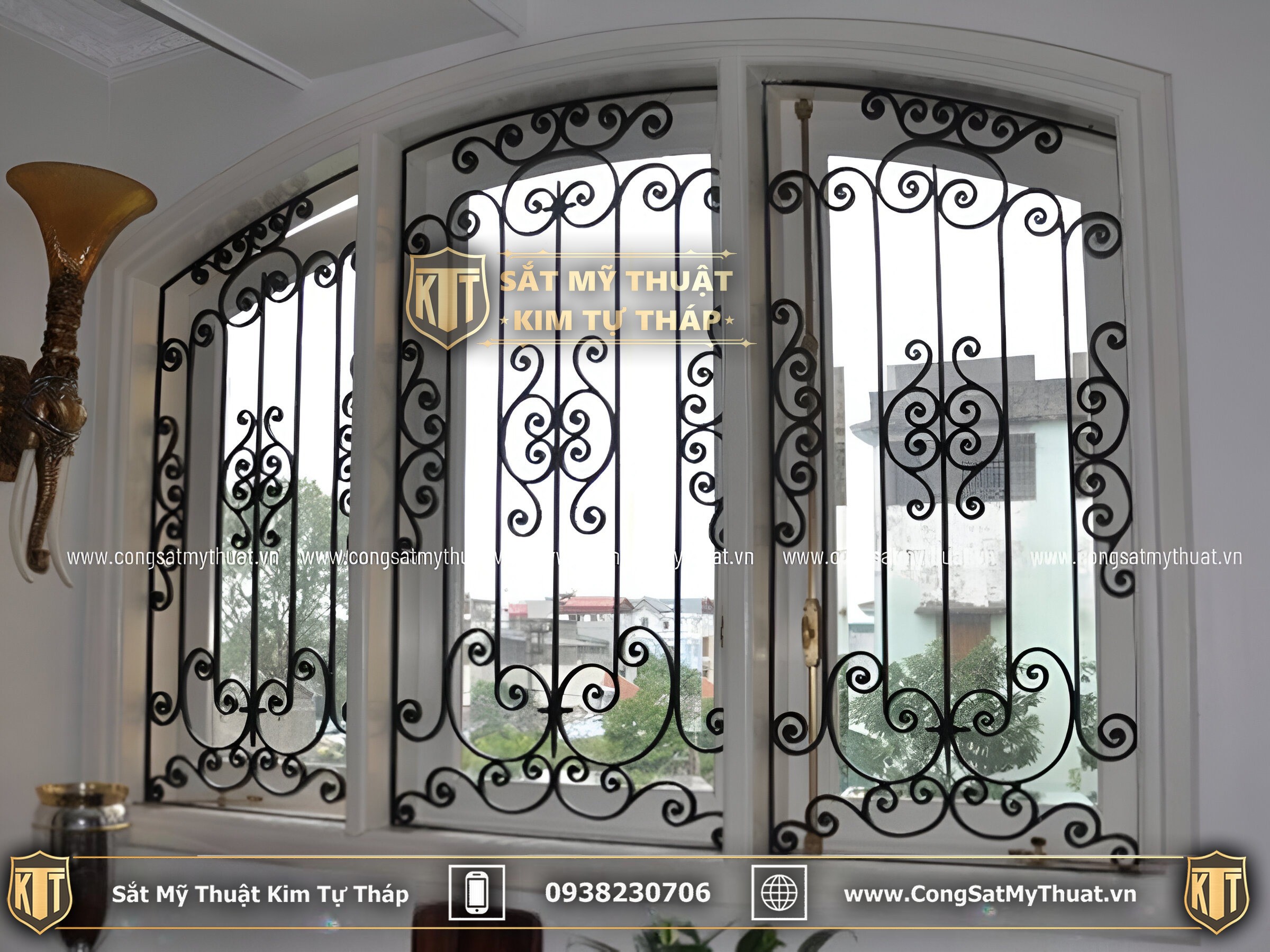 50+ Mẫu cửa đi sắt mỹ thuật đẹp sang thời thượng nhất (2025) Cửa sổ sắt nghệ thuật đẹp