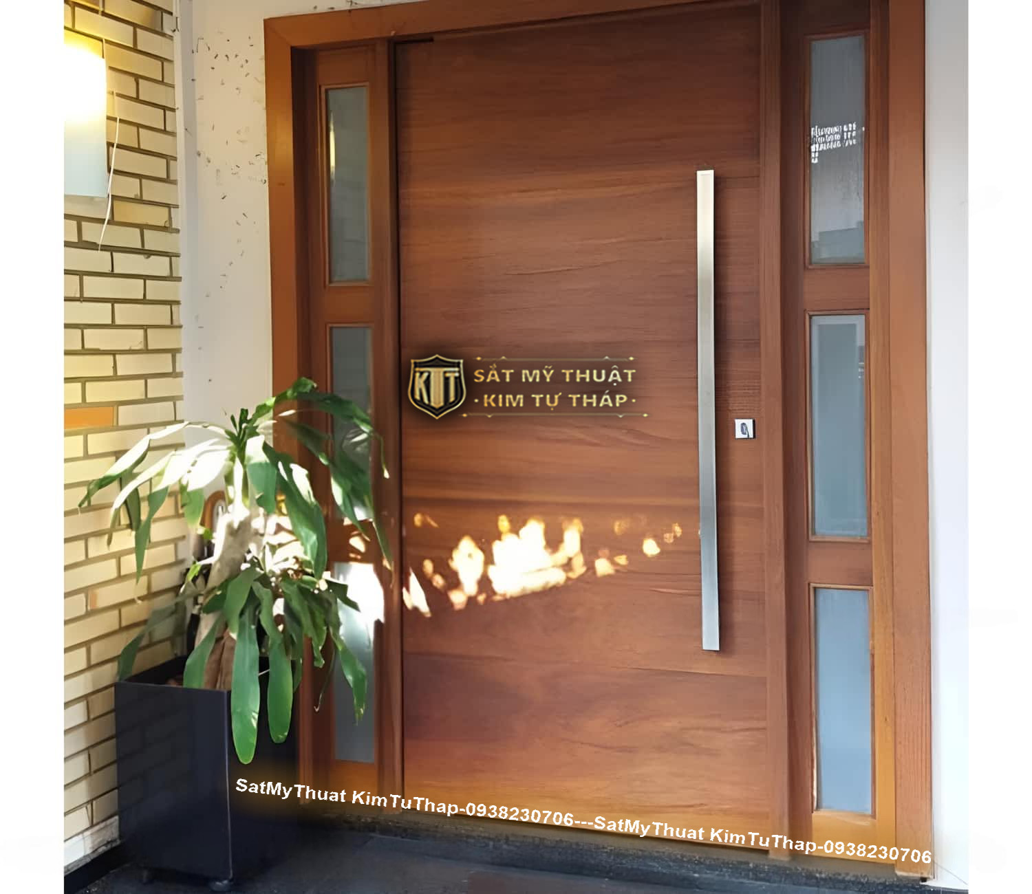 52+ Mẫu cổng sắt nan gỗ (vân gỗ, giả gỗ) được ưa chuộng nhất hiện nay Cổng sắt giả gỗ 1 cánh sang trọng