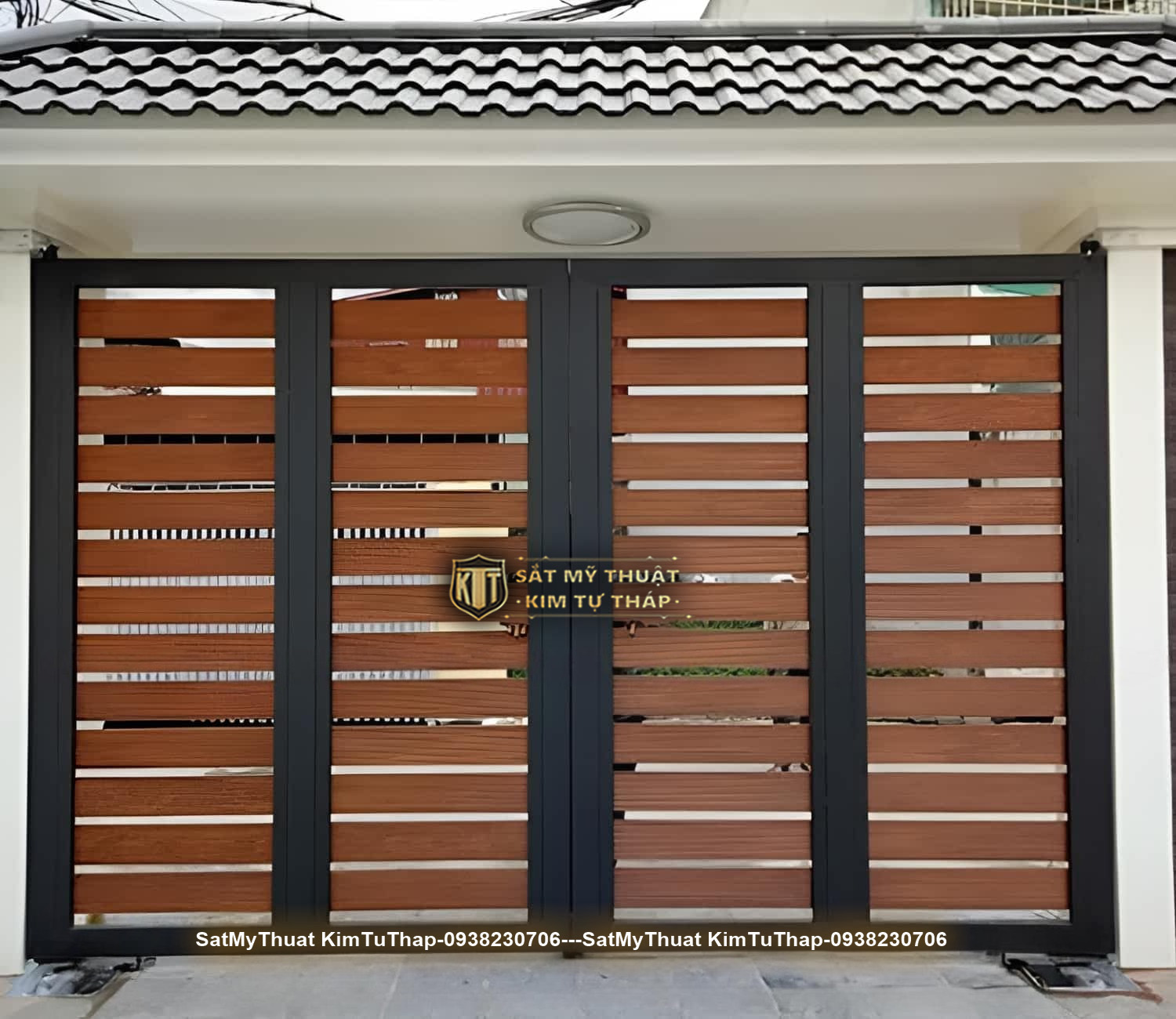 52+ Mẫu cổng sắt nan gỗ (vân gỗ, giả gỗ) được ưa chuộng nhất hiện nay Giá thành để lắp đặt cổng sắt nan gỗ cũng được đánh giá là rất vừa phải