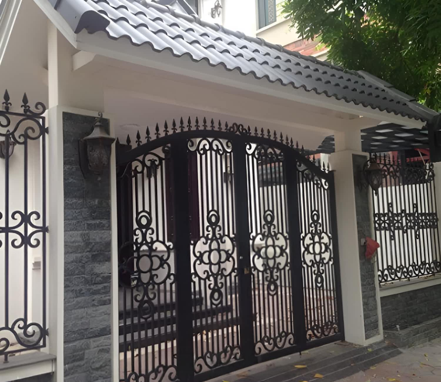 52+ Mẫu cổng nhà mái Nhật đẹp thời thượng nhất hiện nay cong-nha-vuon-mai-nhat-tinh-te