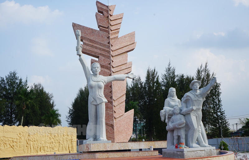 Tượng đài